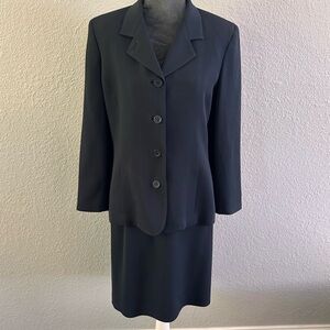 Garfield & Marks Navy Skirt Suit – Size 6, Classic Office Style